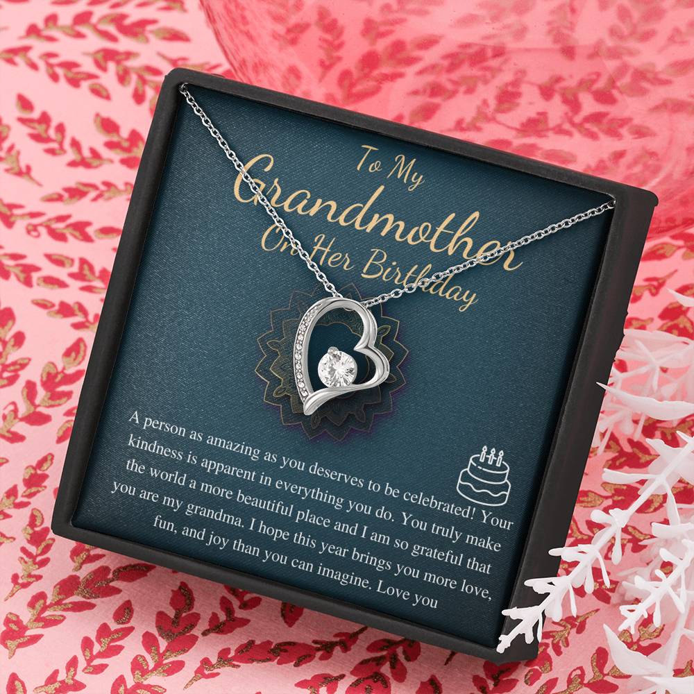 Grandma Birthday Gift, Grandmother Birthday Jewelry, Grandma Necklace,Happy Birthday Gift,Grandmother Present,Message Card Quote,Heart #0642