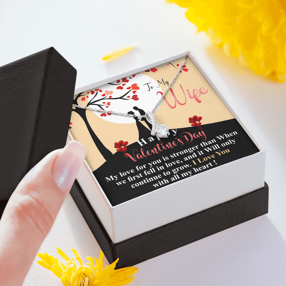 Meaningful Jewelry Gifts For Wife On Valentines Day Gift For Her Alluring Beauty Necklace From Husband Present For Wife On 1st Anniversary Stainless Steel Cable Chain Necklace with Message Card Mahogany Luxury Box Variant