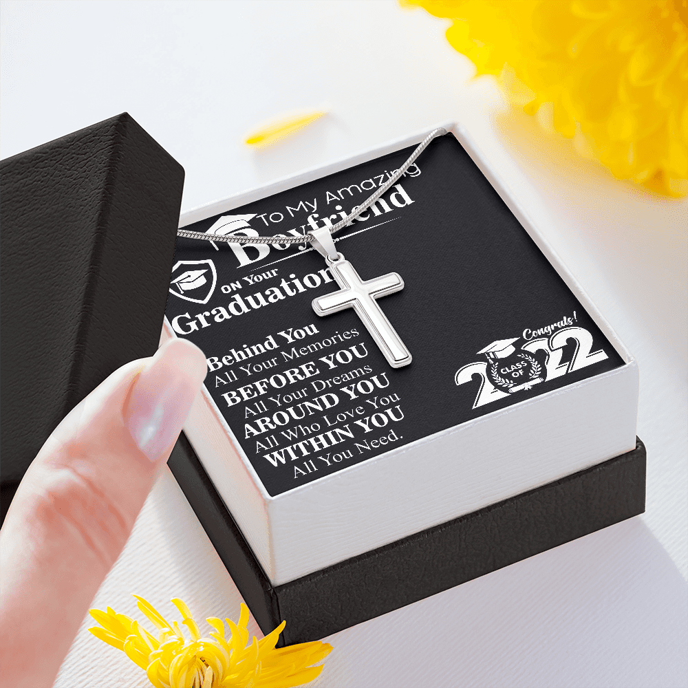 to my amazing boyfrend on your graduation
