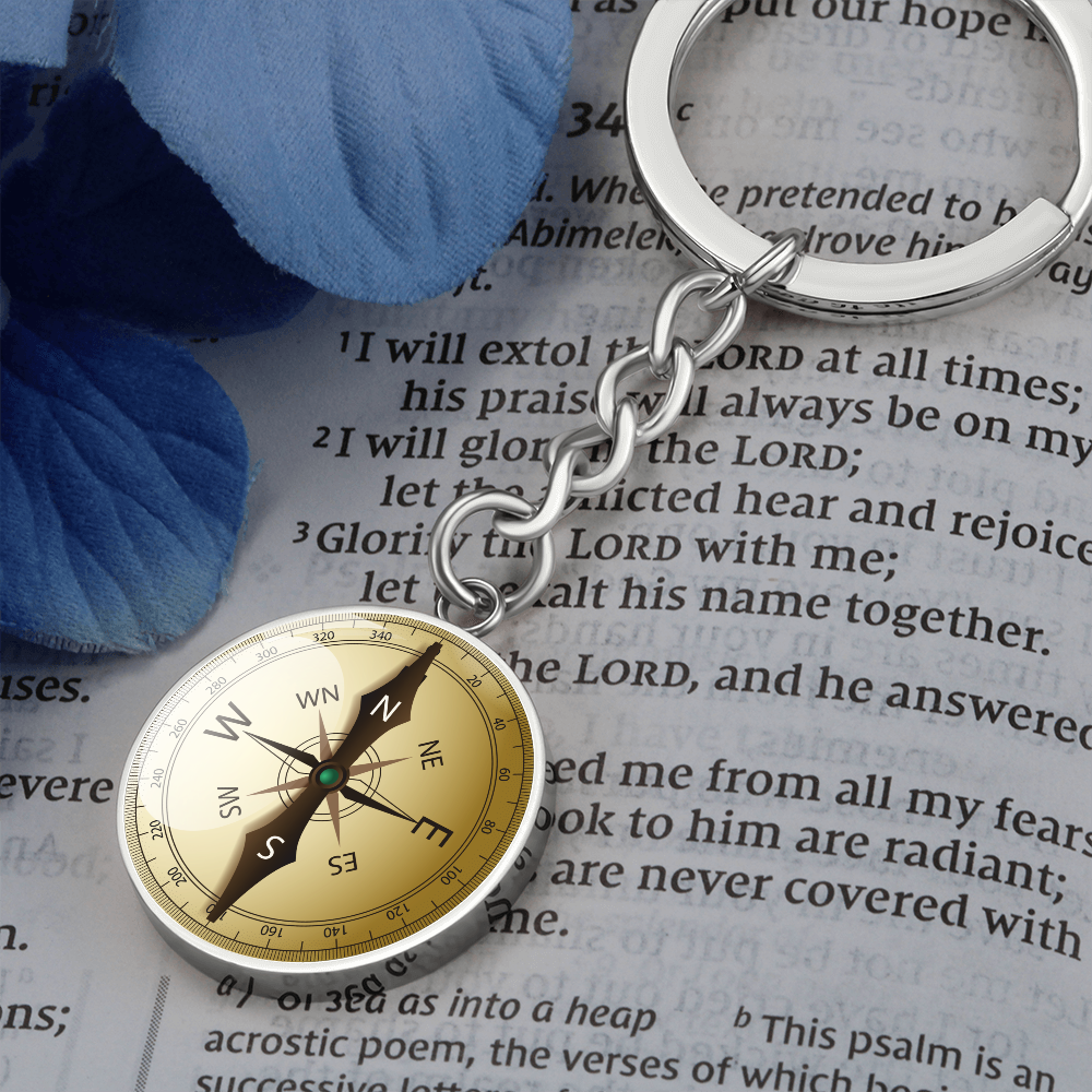 Compass Design Keychain Engraved, Travel Lover Gift, Gift for husband, Boyfriend Gift, Travel Gift, Pocket Compass Keychain Engraved #0924